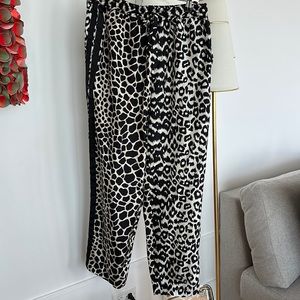 Pierre Louis Graphic print silk trousers